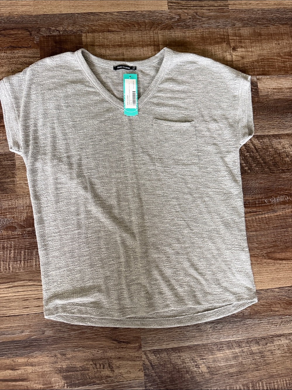 Pink Clover Short Sleeve V-Neck Pocket Shirt